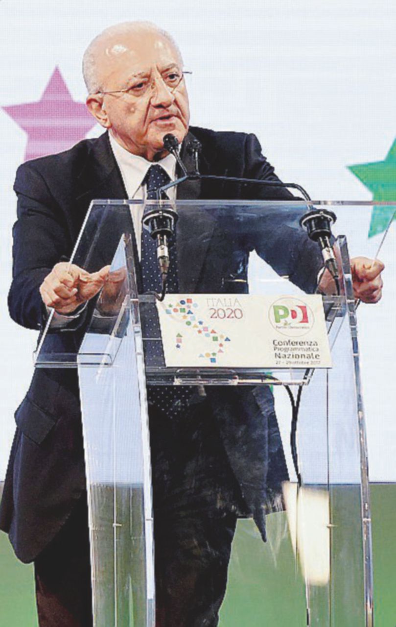 Il Pd fa la conferenza per il programma. Ma senza programma