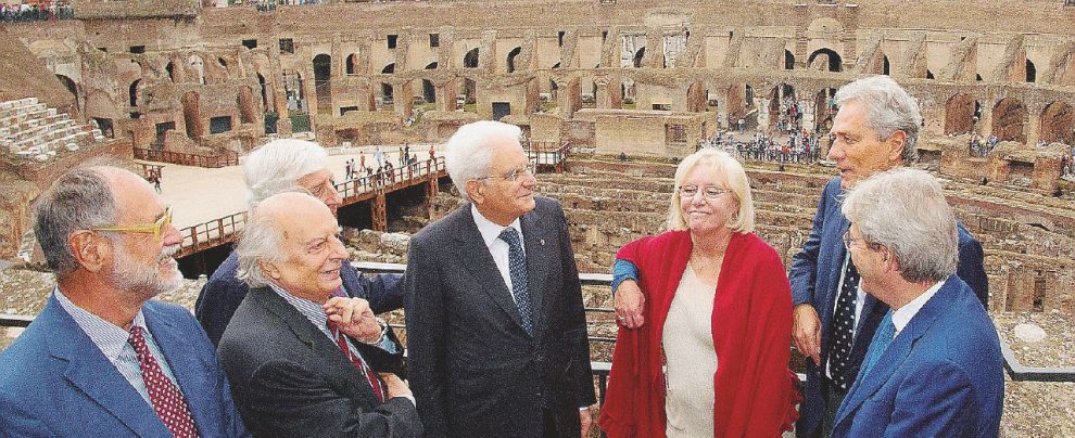 La norma anticorrotti dimezza gli stipendi a 105 lavoratori onesti La norma anticorrotti dimezza gli stipendi a 105 lavoratori onesti