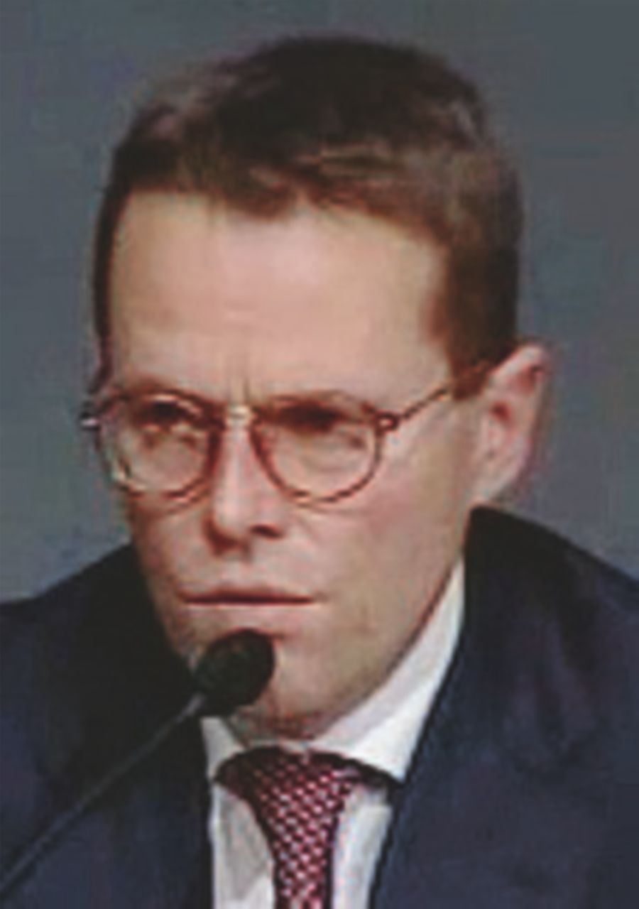 La segretaria e l’email inviata all’ex Ad di Montepaschi