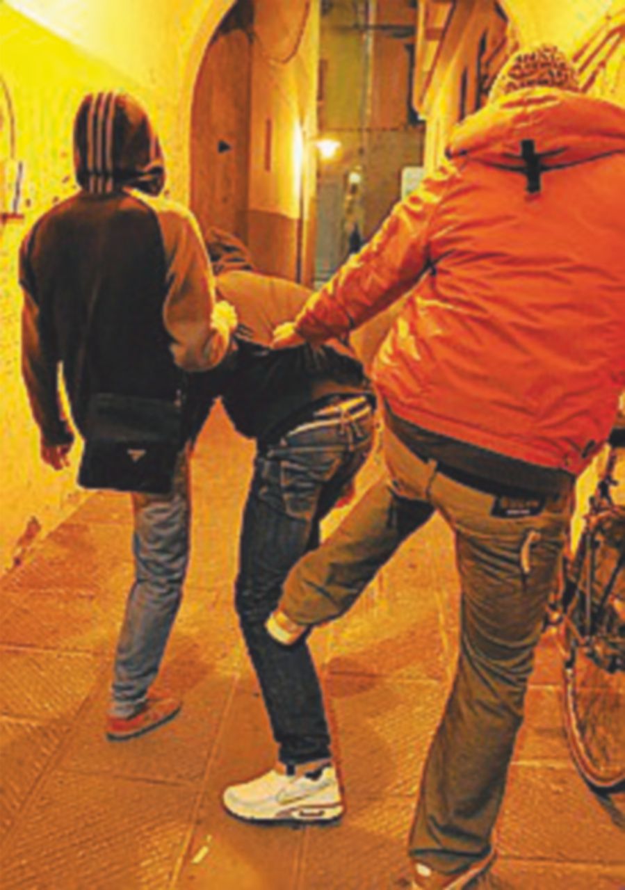 Bullismo a scuola: 8 anni e mezzo a due ventenni