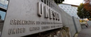 Copertina di Unesco, gli Usa lasciano l’organizzazione: “Ha persistenti pregiudizi contro Israele” Netanyahu: “Anche noi pronti a uscire”