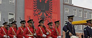 Copertina di Albania, gli arresti di trafficanti di marijuana inguaiano l’ex ministro degli Interni e il governo