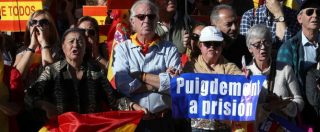 Copertina di Catalogna, ministro belga: “Per Puigdemont asilo da noi per sfuggire all’arresto”.  Ma il premier Michel smentisce. Migliaia di unionisti a Barcellona