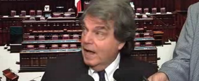 Copertina di Ius Soli, Brunetta: “Gentiloni vuole imporlo al Senato come ‘Vinavil’ della sinistra”