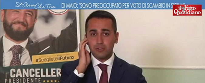 Copertina di M5s, Di Maio: “Boschi? Ribadisco che lei e Renzi sono aguzzini dei risparmiatori e non salvatori”