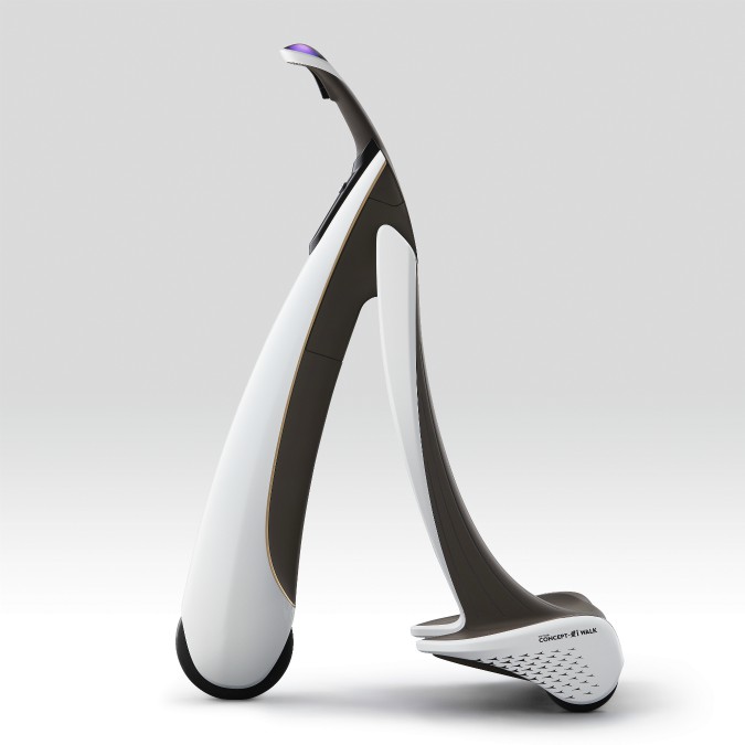 Copertina di Toyota i-walk, al salone di Tokyo ci si muove in “aspirapolvere” – FOTO