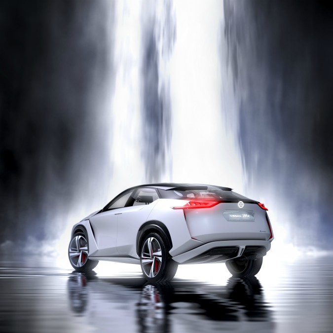 Copertina di Nissan iMX, da Tokyo la ricetta per guida autonoma ed emissioni zero – FOTO