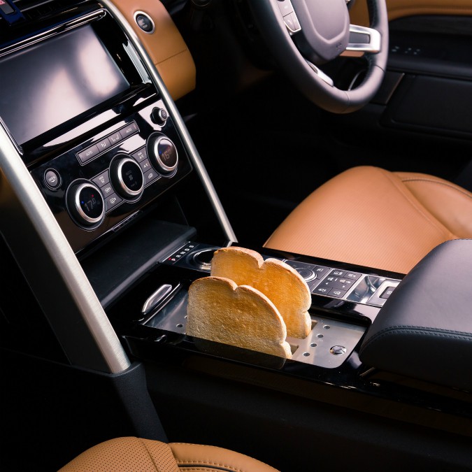 Copertina di Land Rover, una Discovery-cucina per lo chef Jamie Oliver – FOTO