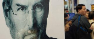 Copertina di Steve Jobs raccontato dalla figlia: “Quando mi disse “puzzi di gabinetto” e quando a pranzo con Bono ammise una cosa mai detta prima”