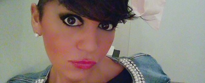 Copertina di Sicilia, Roberta Mezzasalma: “Essere trans? Una disgrazia”. L’Arcigay la attacca e lei si difende in lacrime