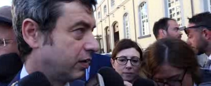 Copertina di Pd, Orlando: “Il centro-sinistra oggi non c’è. Grasso lascia il partito? Non mi pronuncio”