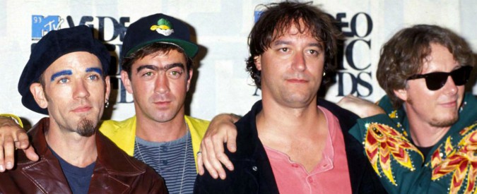 Copertina di R.E.M, Automatic for the people compie 25 anni. Un album e uno stile eterni