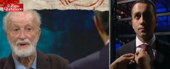 Copertina di M5s, Scalfari: “E’ un partito in più. Non ha un programma e insulta tutti”. Poi al pubblico: “Non mi applaudite troppo”