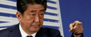 Copertina di Shinzo Abe blinda la maggioranza con lo spauracchio nucleare di Kim. Russia, Usa e Cina hanno un interlocutore più forte