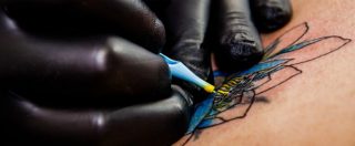 Copertina di Tatuaggi, il viaggio delle nanoparticelle di inchiostro nel corpo fino ai linfonodi