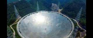 Copertina di Cronache pechinesi, le trottole stellari del più grande radiotelescopio al mondo
