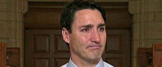Copertina di Canada, il premier Justin Trudeau ricorda il cantante morto e non riesce a trattenere le lacrime