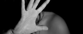 Stupro Bologna, dopo frasi del parroco su Facebook la madre della ragazzina: “Lo incontrerò e gli dirò la mia idea”