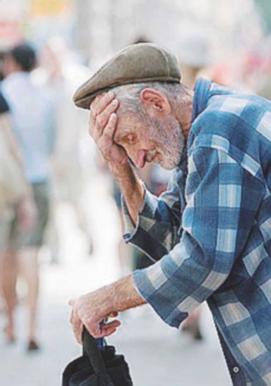 Copertina di Pensioni, il governo prova a mitigare l’incremento dell’età