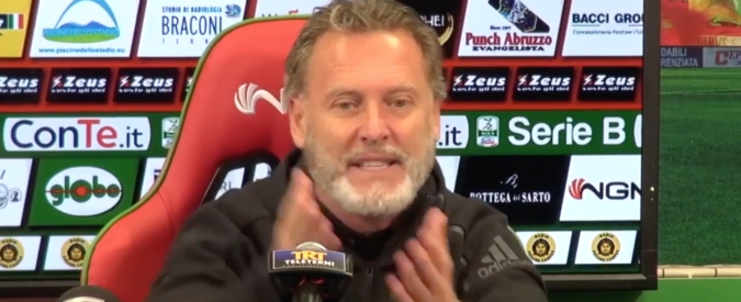 Copertina di “Ci menano e piagnemo”, rischia il deferimento l’allenatore della Ternana Pochesci. Dopo il video sfogo sulla Nazionale