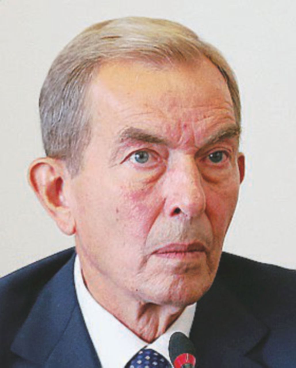 Copertina di Il centrodestra vuole un militare per il Lazio: il generale Gallitelli