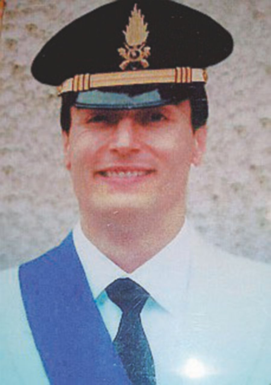 Copertina di Ufficiale della Finanza morto alla Dia: il pm chiede l’archiviazione