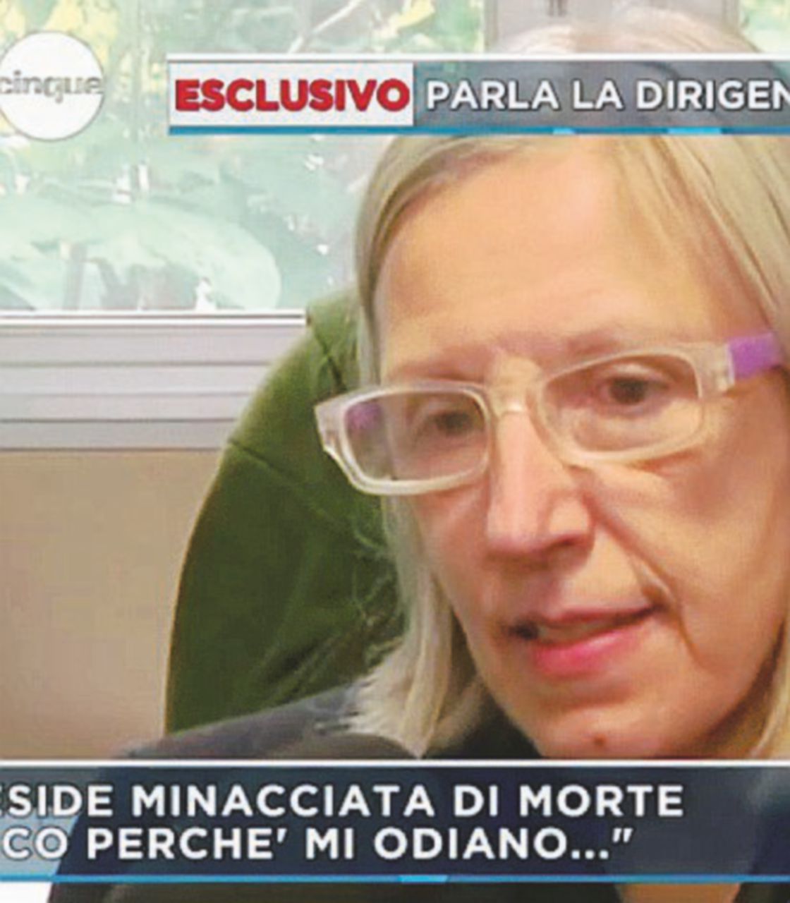La preside minacciata di morte: “Amica di minorati e crocifissi”