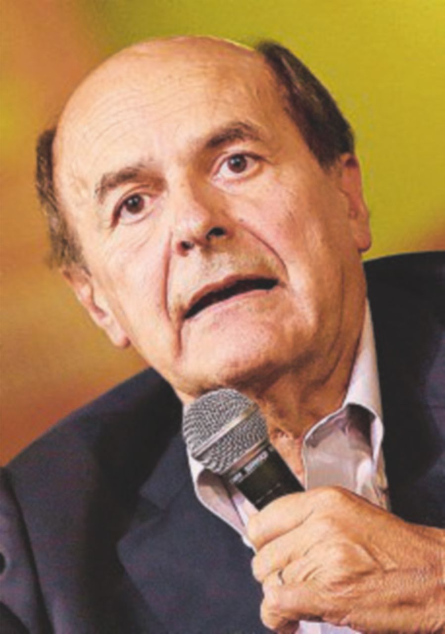 Bersani: “Se tolgono il Jobs act, ci teniamo anche Matteo”