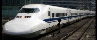 Copertina di Giappone, treno parte con 20 secondi di anticipo, la compagnia si scusa: “Non avevamo controllato l’orario di partenza”
