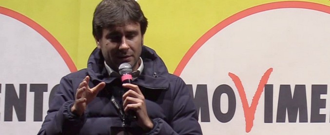 Copertina di Riina, Di Battista contro il centrodestra: “Citano Borsellino ma le stragi casualmente terminano con l’arrivo di Berlusconi”