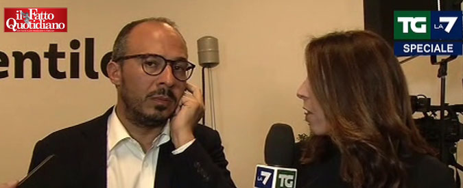 Elezioni, in Sicilia nel collegio della Boschi il Pd presenta i candidati in gelateria. “Così Faraone isola i dirigenti locali”