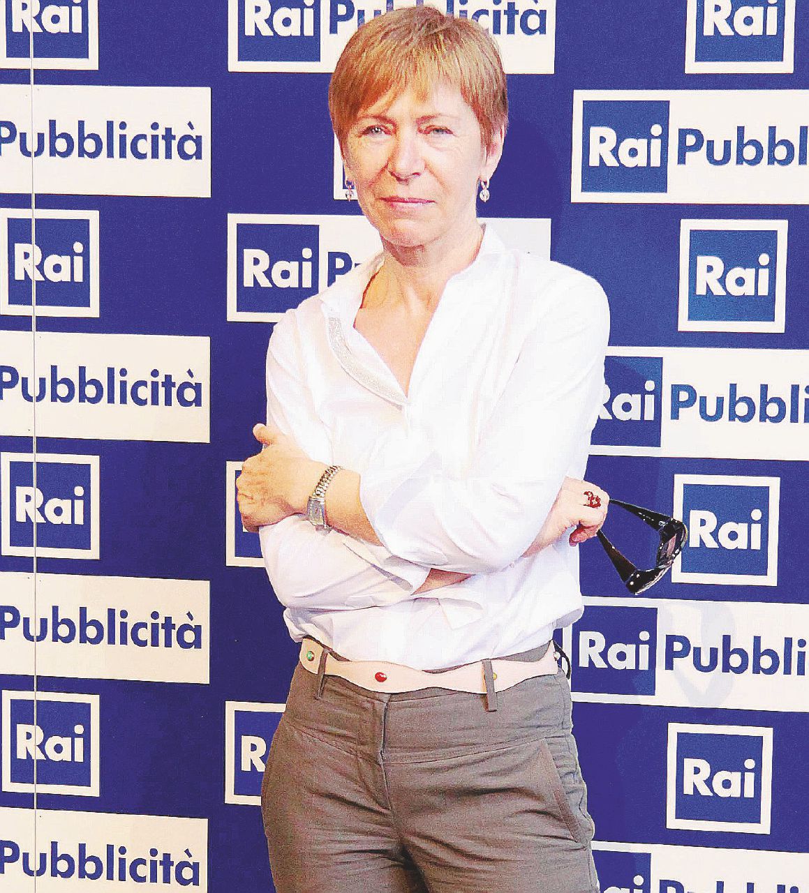 Copertina di L’agonia della Rai. Gabanelli approda al Corriere e a La7