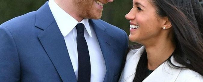 Il principe Harry e la divorziata Meghan promessi sposi, al dito di lei i diamanti di Diana