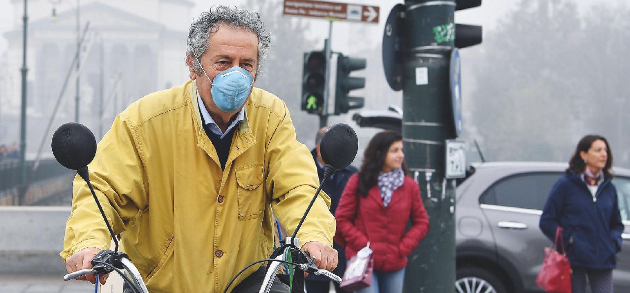 Smog, la falsa emergenza che punisce i più poveri