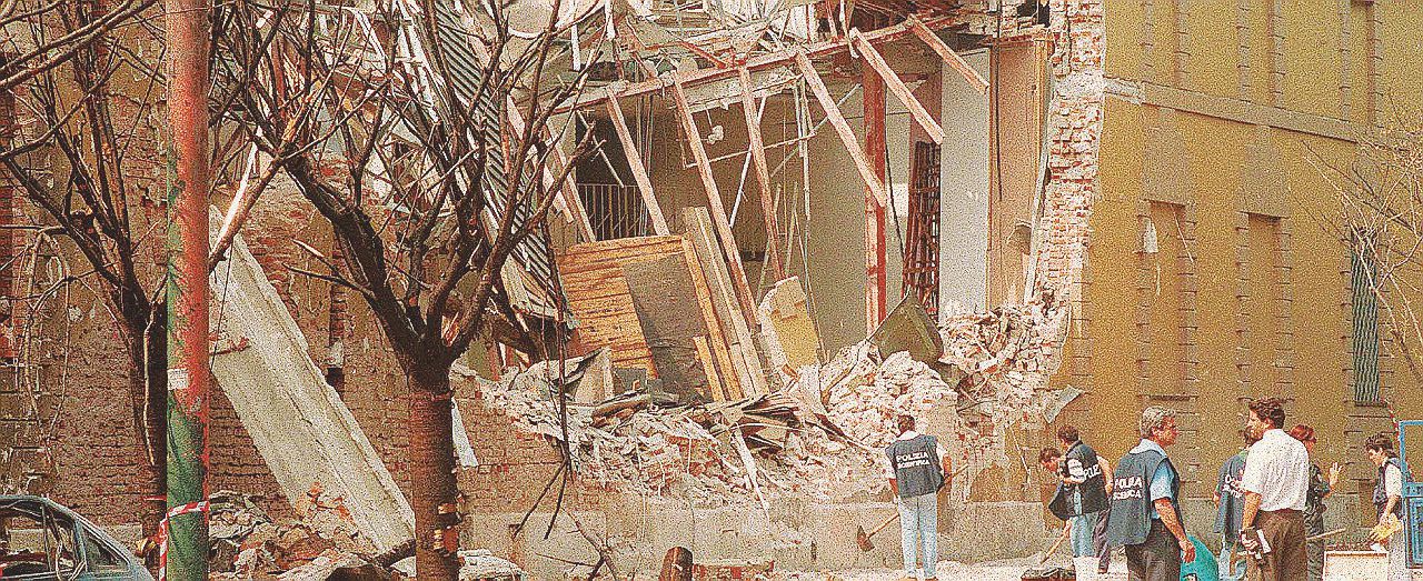 Copertina di Quelle cene del boss Graviano al ristorante “L’assassino”