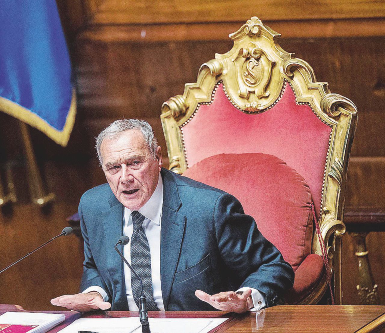 Copertina di Grasso l’anti-Renzi: incontri e chiamate del nuovo leader