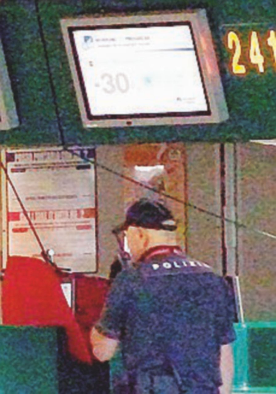 Droga a Fiumicino: agente della Polaria aiutava i “corrieri”