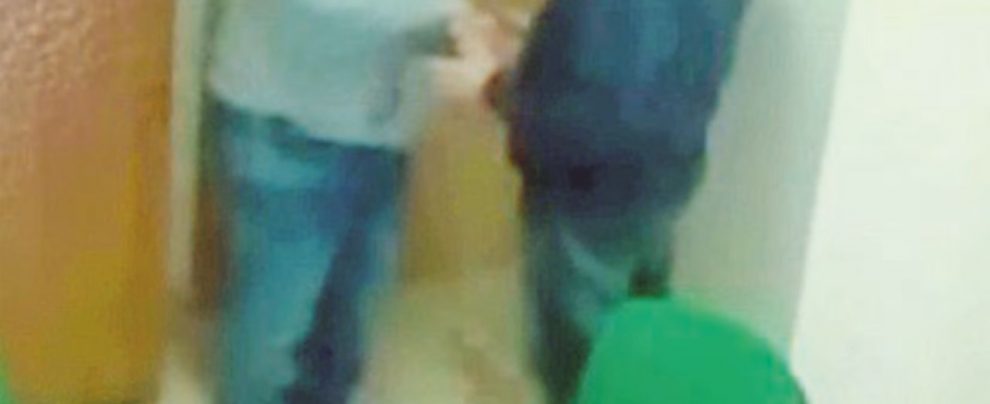 La consegna dei soldi - Ansa “Mille euro per una sentenza”. Arrestati giudici e commercialisti
