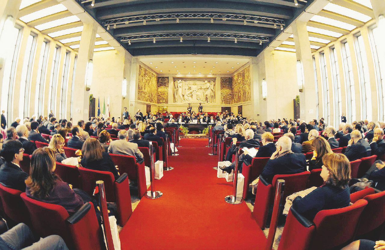 Copertina di I magistrati tributari contro il ministero: la nuova sede costa 100 mila euro di troppo