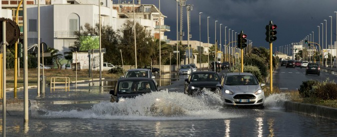 Ostia, affluenza in calo: alle 19 è al 28,67%. Nubifragi e allagamenti rendono più difficile l’accesso ai seggi