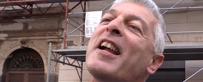 Copertina di “Di Maio e il confronto tv? Avrei fatto diversamente”. Esercizio di diplomazia di Morra: “Strategia per brutalizzare Renzi?”