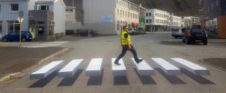 Copertina di Islanda, diventa virale il filmato delle strisce pedonali tridimensionali – VIDEO