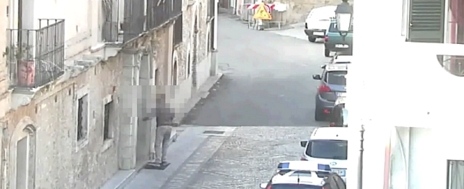 Copertina di Assenteismo, i dipendenti del Comune di Sant’Ilario? Tra shopping e circoli nei video dei carabinieri