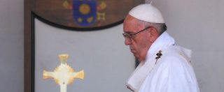 Copertina di Papa Francesco in Bangladesh: “Religioni unite contro il fondamentalismo religioso”