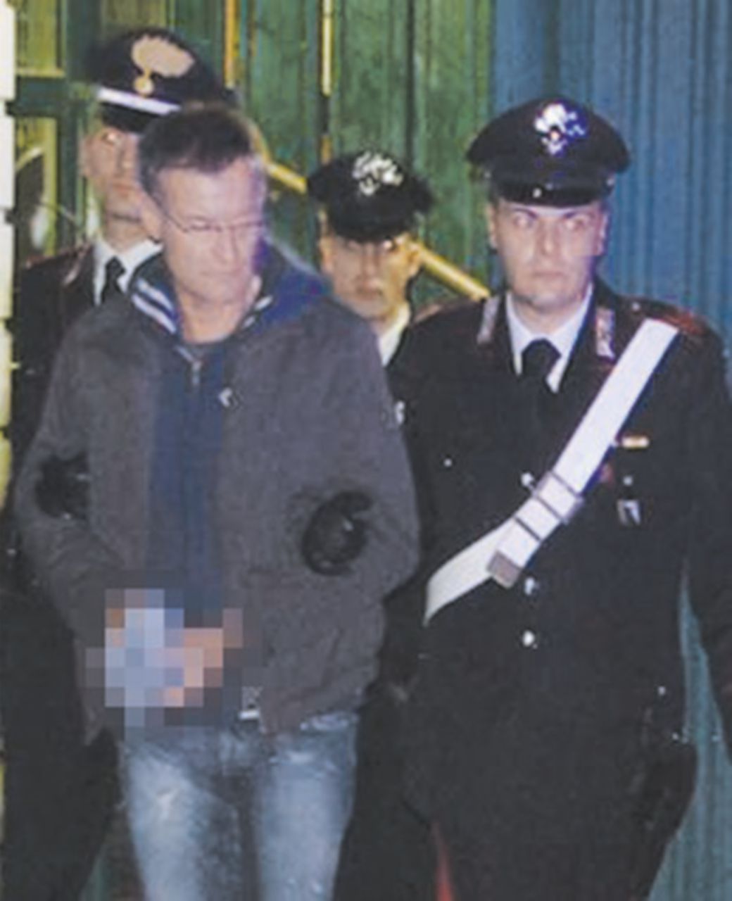 L’arresto di Massimo Carminati Tre anni dopo l’arresto di Carminati, ora i legali ci provano: nessuna banda
