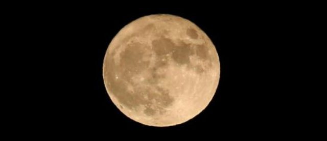 Il 7 ottobre arriva la Superluna del Raccolto: ecco quando si potrà vedere e perché si chiama così