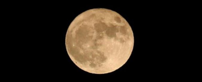 Il 7 ottobre arriva la Superluna del Raccolto: ecco quando si potrà vedere e perché si chiama così
