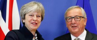Copertina di Brexit, media: “Vicini a intesa su confini Nord Irlanda”. May e Juncker frenano su negoziati a Bruxelles: “Ora altri colloqui”