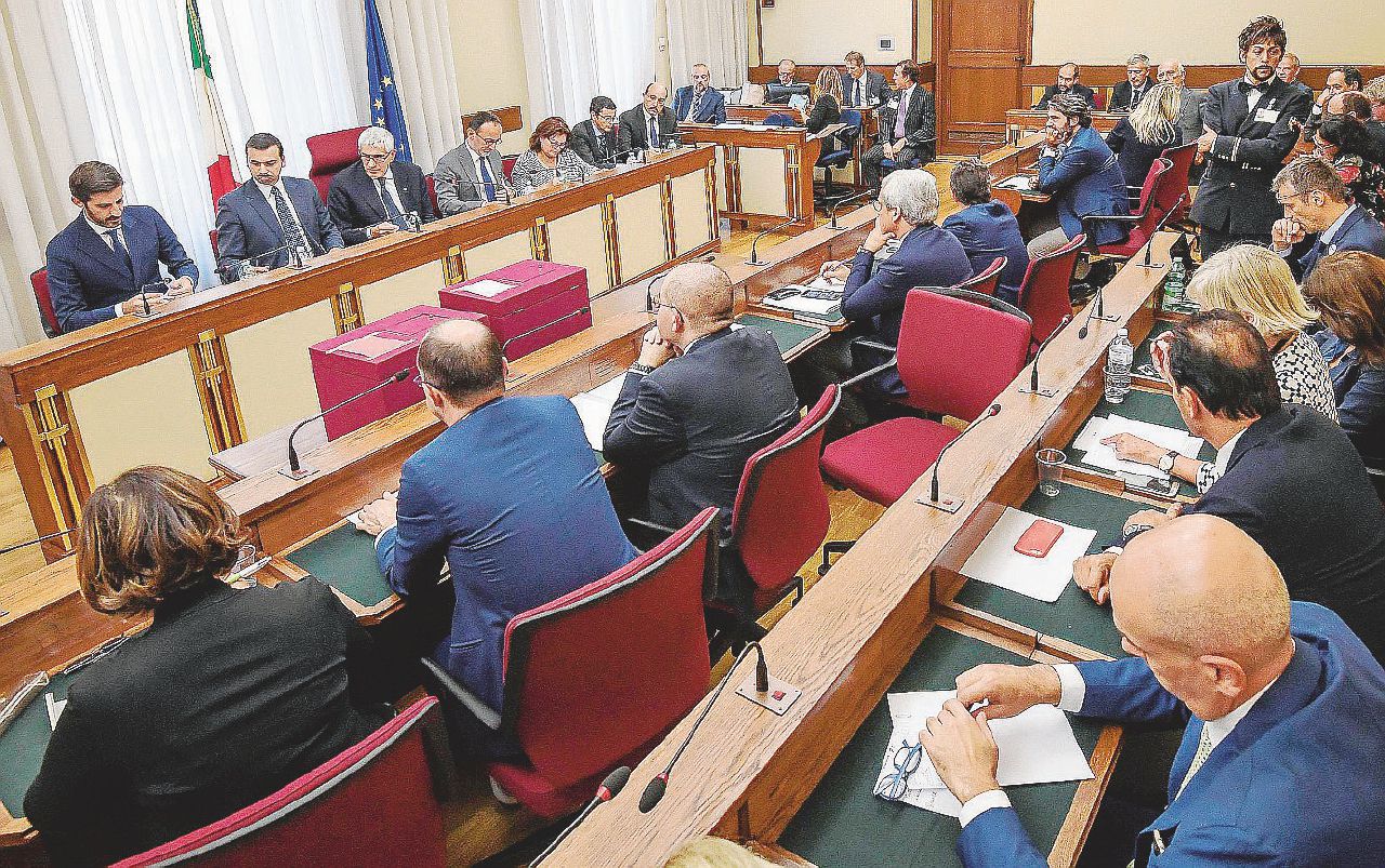La commissione banche - Ansa Lo zig zag di Rossi tra le domande che non arrivano