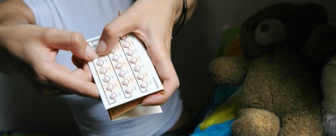 Contraccezione, l’appello dei ginecologi: “Pillole, spirali e preservativi devono essere gratis”